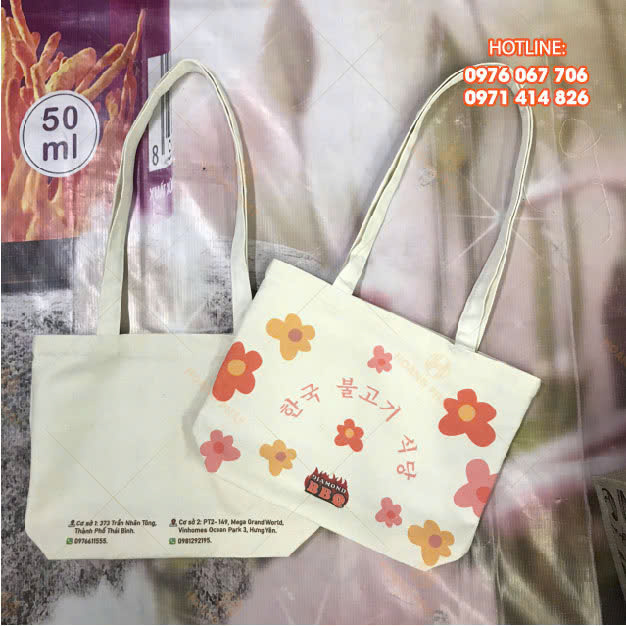Túi đeo chéo canvas cỡ lớn 33 tui canvas co lon bbq