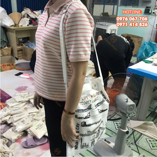 Túi canvas đeo chéo 12 mẫu túi canvas đeo chéo